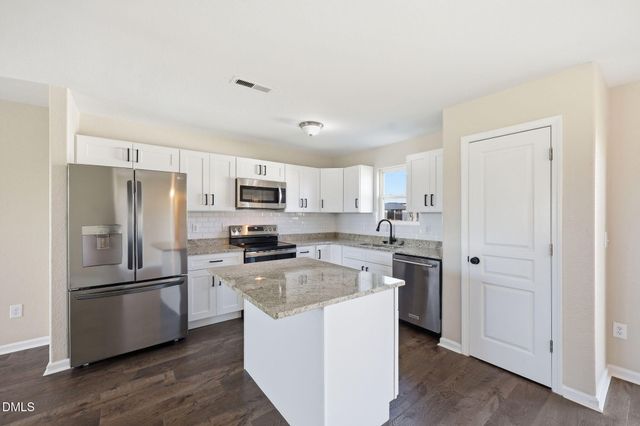 102 Gideon Place, Burlington, NC 27217