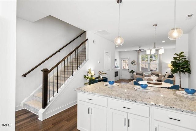 6810 Milligan Way 103, Raleigh, NC 27613