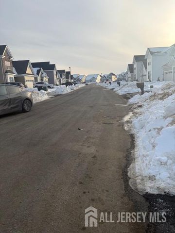 17 prado Road, Monroe, NJ 08831