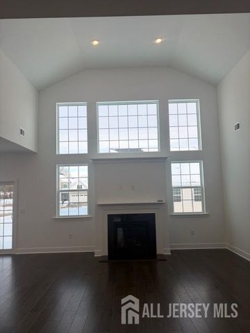 17 prado Road, Monroe, NJ 08831