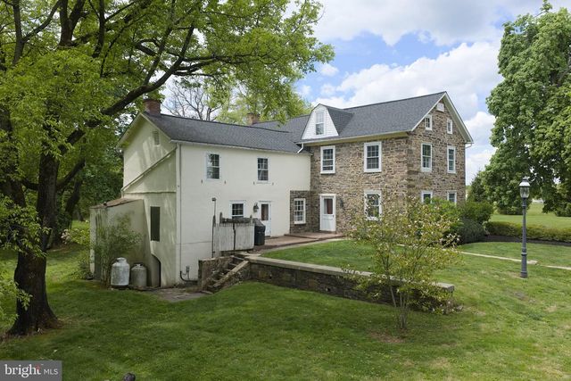 718 TELEGRAPH RD, Perkasie, PA 18944