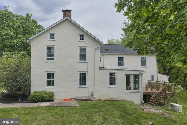 718 TELEGRAPH RD, Perkasie, PA 18944