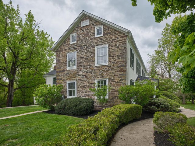 718 TELEGRAPH RD, Perkasie, PA 18944
