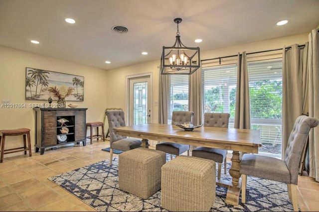 2169 Imperial Point Dr, Fort Lauderdale, FL 33308