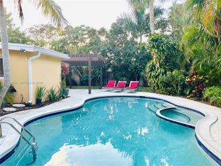 2169 Imperial Point Dr, Fort Lauderdale, FL 33308