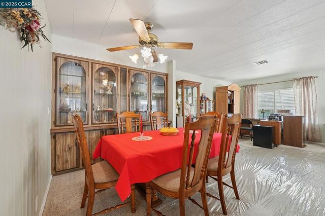 327 La Vina, Pacheco, CA 94553