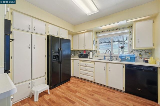 327 La Vina, Pacheco, CA 94553