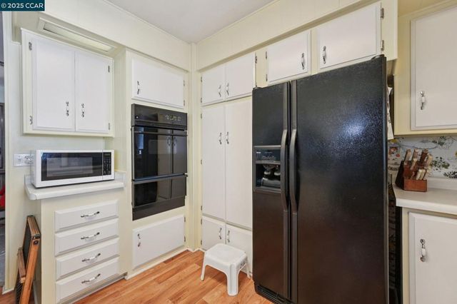 327 La Vina, Pacheco, CA 94553