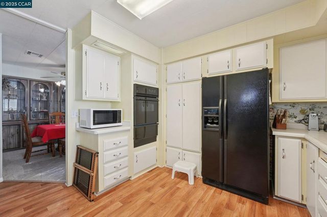 327 La Vina, Pacheco, CA 94553