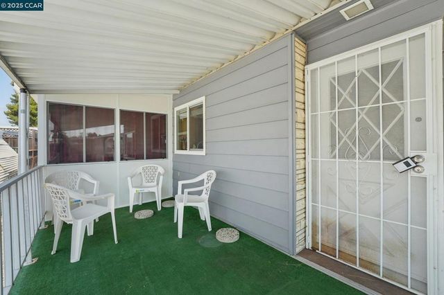 327 La Vina, Pacheco, CA 94553