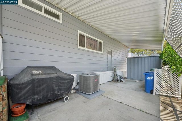 327 La Vina, Pacheco, CA 94553