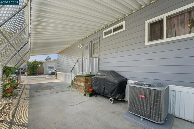 327 La Vina, Pacheco, CA 94553
