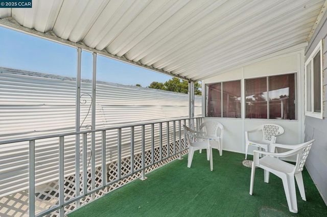 327 La Vina, Pacheco, CA 94553