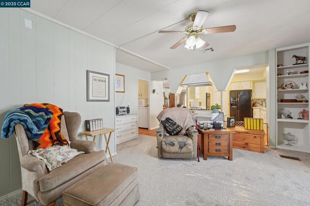 327 La Vina, Pacheco, CA 94553