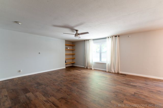 2517 W Kingsport Street, Broken Arrow, OK 74011