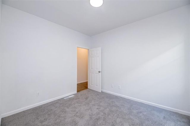 22 S Eugenia Place NW, Atlanta, GA 30318