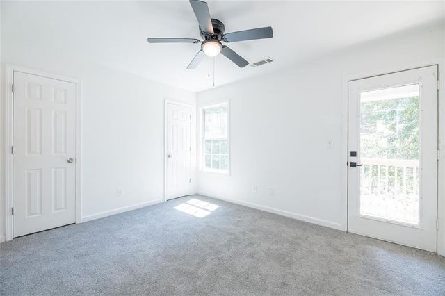 22 S Eugenia Place NW, Atlanta, GA 30318
