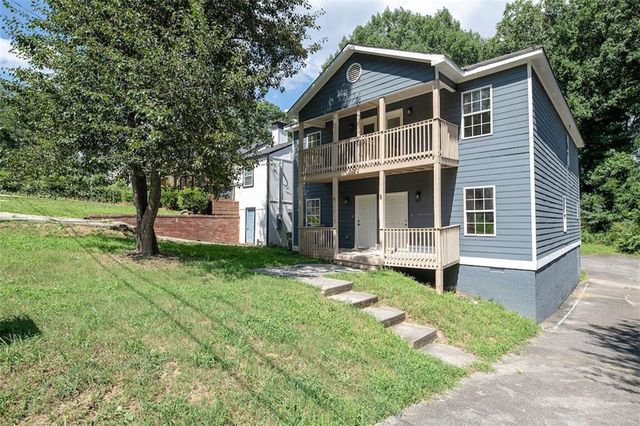 22 S Eugenia Place NW, Atlanta, GA 30318