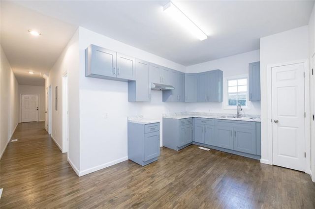 22 S Eugenia Place NW, Atlanta, GA 30318