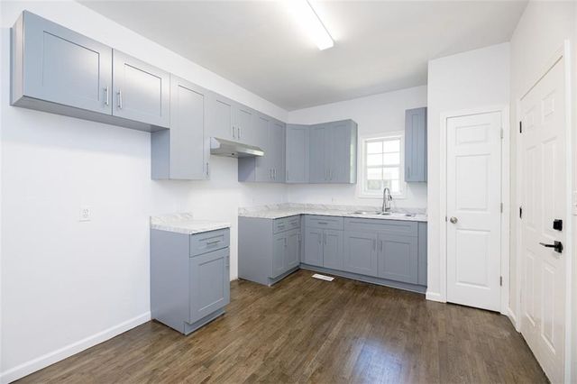 22 S Eugenia Place NW, Atlanta, GA 30318