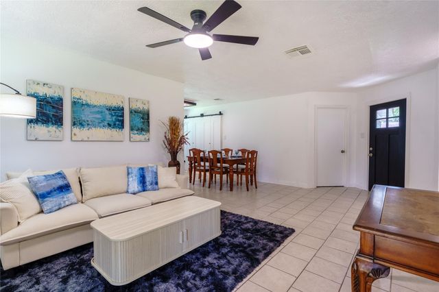 4855 Sulley Drive, Alvin, TX 77511