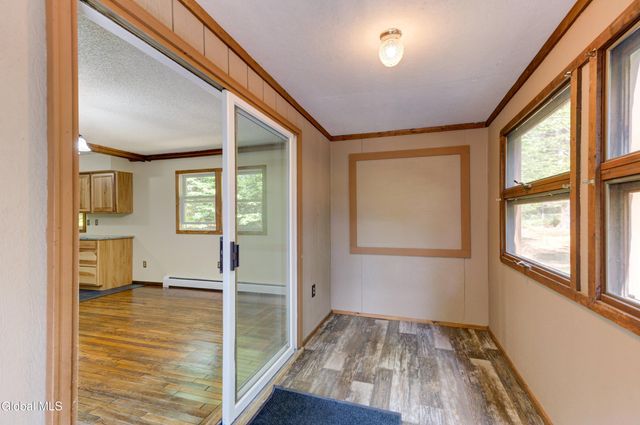 52 Lady Slipper Lane, Lake Luzerne, NY 12846