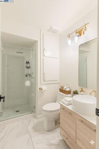 219 Commons Ln, Foster City, CA 94404