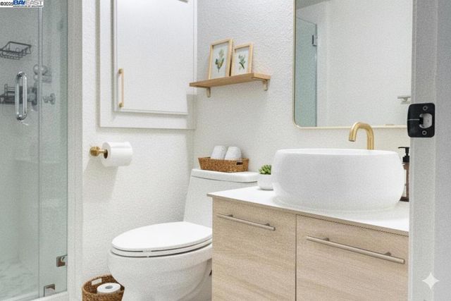 219 Commons Ln, Foster City, CA 94404