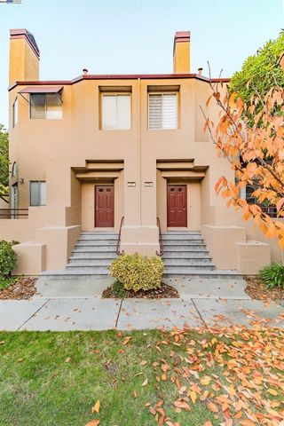 219 Commons Ln, Foster City, CA 94404
