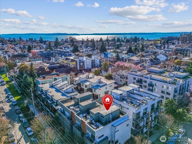 3001 60th Avenue SW, Seattle, WA 98116