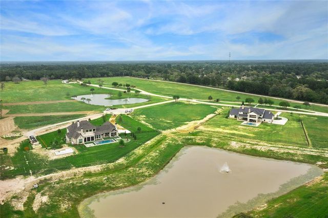 2009 Stallion Lakes Avenue, Hockley, TX 77447