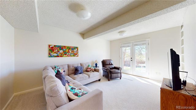 981 Oakwood Drive, Castle Rock, CO 80104