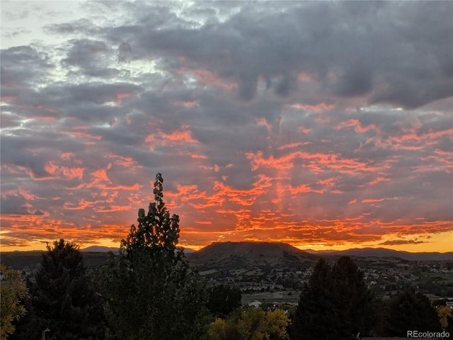 981 Oakwood Drive, Castle Rock, CO 80104