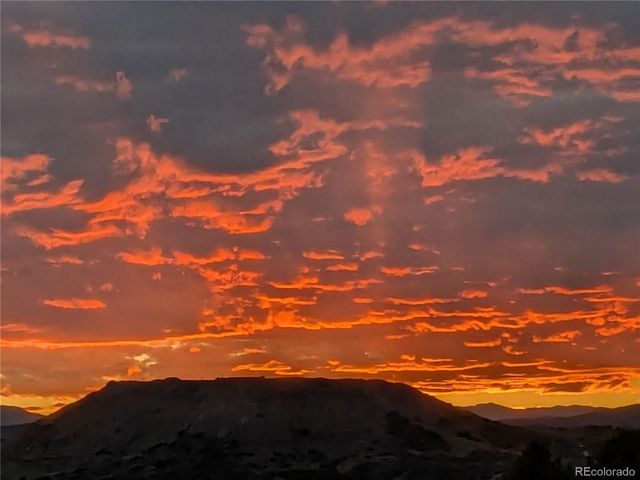 981 Oakwood Drive, Castle Rock, CO 80104