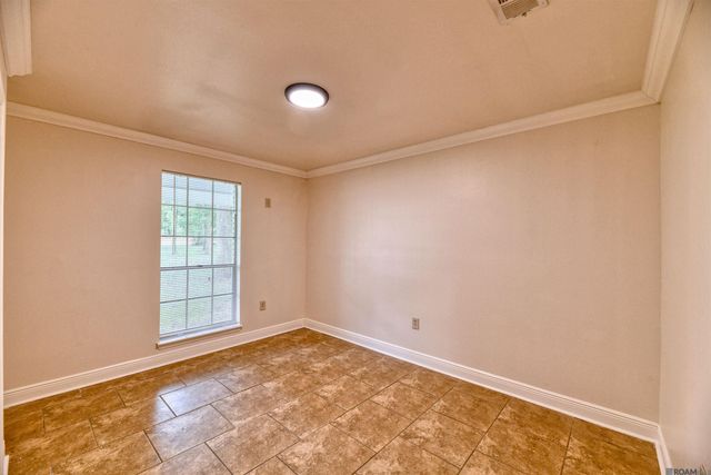 10335 Greenwell Springs Rd, Baton Rouge, LA 70814