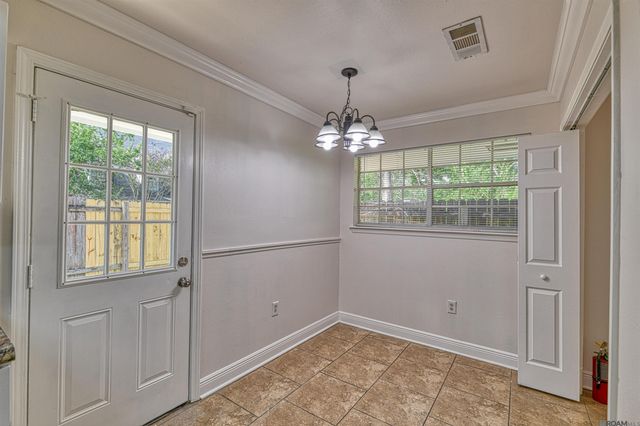 10335 Greenwell Springs Rd, Baton Rouge, LA 70814
