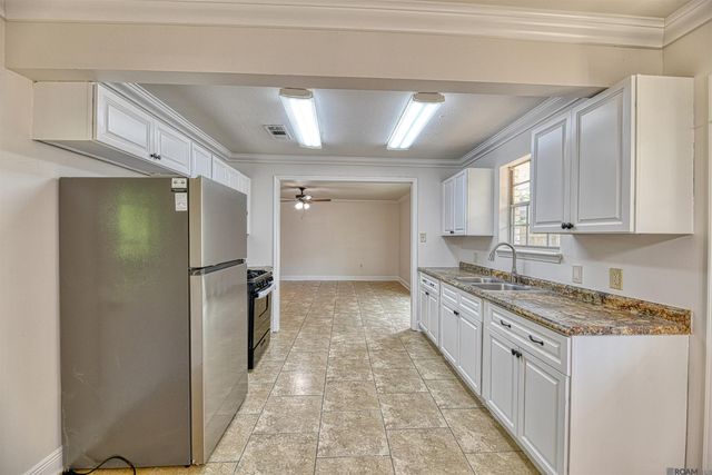 10335 Greenwell Springs Rd, Baton Rouge, LA 70814