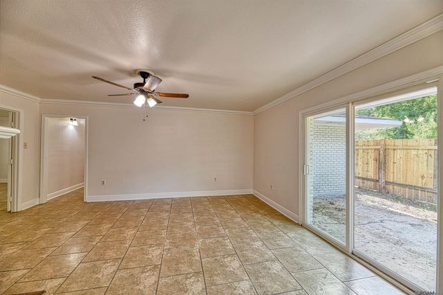 10335 Greenwell Springs Rd, Baton Rouge, LA 70814