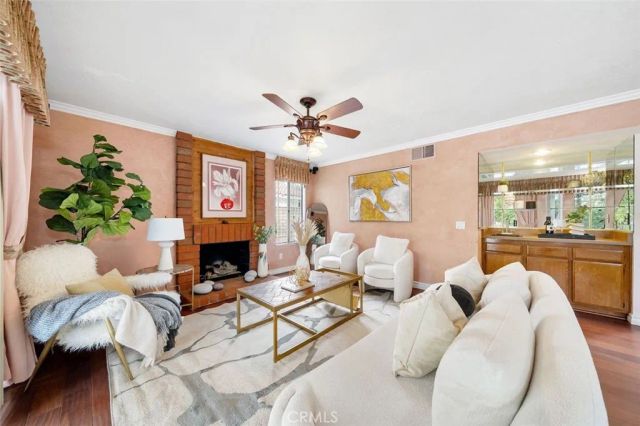 555 Chuck Wagon, Walnut, CA 91789