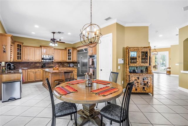 1600 BRIGHTWATERS BOULEVARD NE, St Petersburg, FL 33704