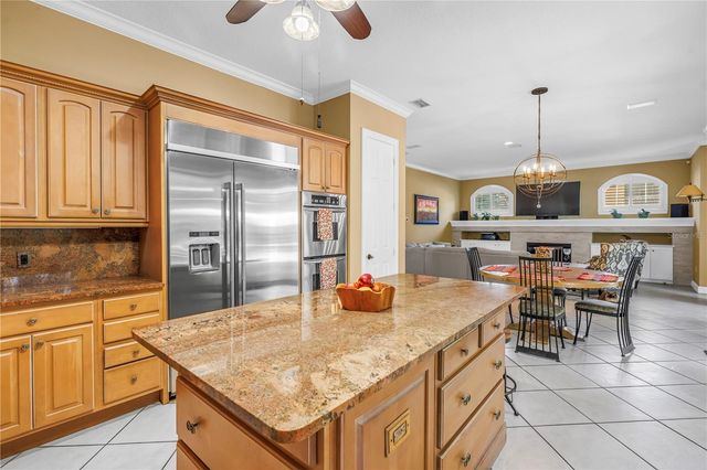 1600 BRIGHTWATERS BOULEVARD NE, St Petersburg, FL 33704