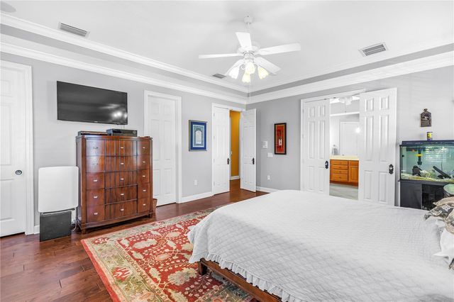 1600 BRIGHTWATERS BOULEVARD NE, St Petersburg, FL 33704