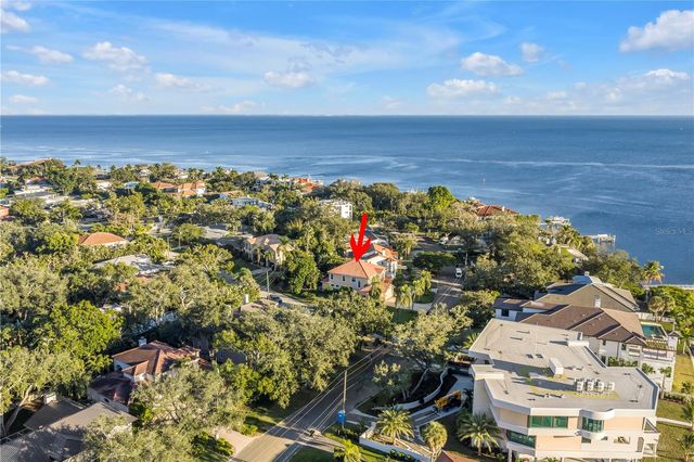 1600 BRIGHTWATERS BOULEVARD NE, St Petersburg, FL 33704