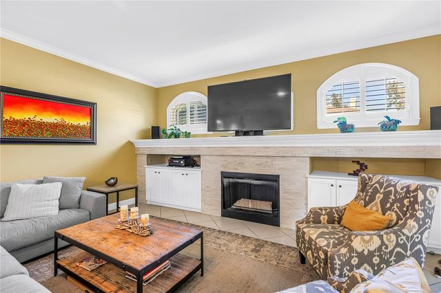 1600 BRIGHTWATERS BOULEVARD NE, St Petersburg, FL 33704