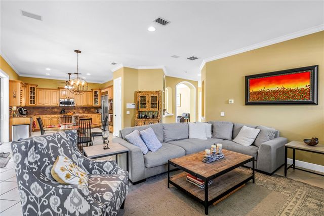 1600 BRIGHTWATERS BOULEVARD NE, St Petersburg, FL 33704