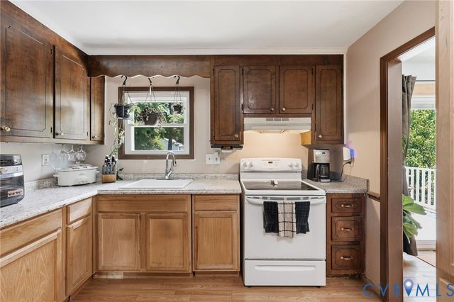 707 Rosegill Rd, Richmond, VA 23236