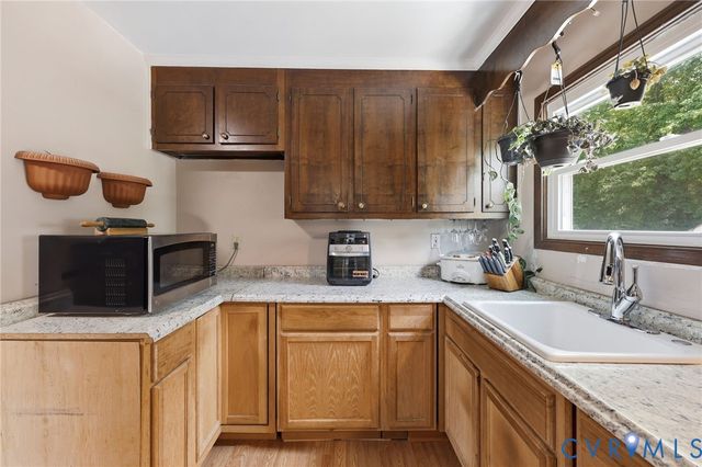 707 Rosegill Rd, Richmond, VA 23236