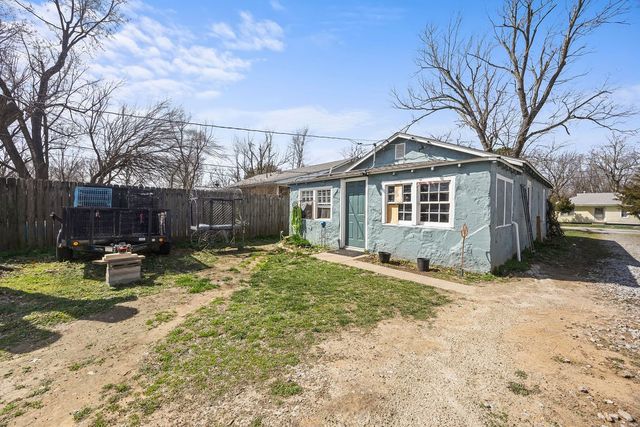 827 Elm Street, Siloam Springs, AR 72761