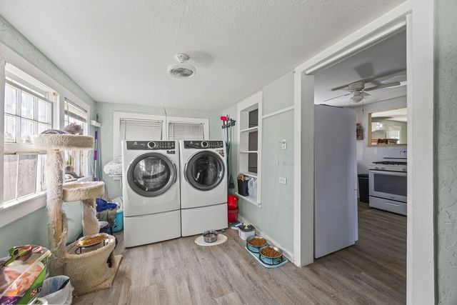 827 Elm Street, Siloam Springs, AR 72761