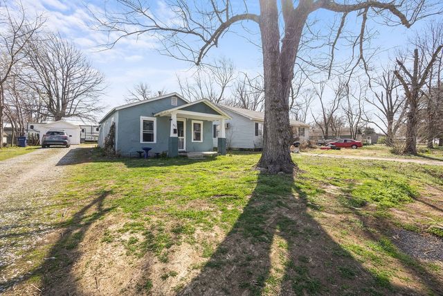 827 Elm Street, Siloam Springs, AR 72761